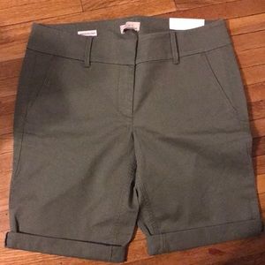 Loft outlet Bermuda roll shorts